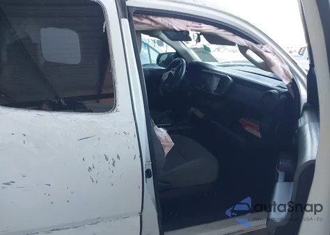 2022 Toyota Tacoma Sr z USA, uszkodzony, nr VIN 3TYRX5GN1NT052540